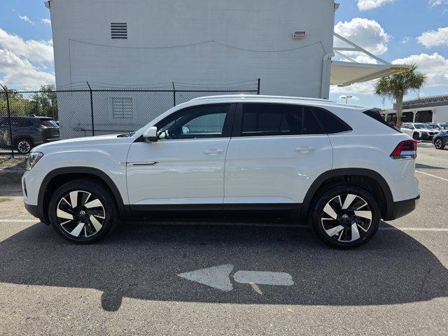 new 2026 Volkswagen Atlas Cross Sport car, priced at $43,223