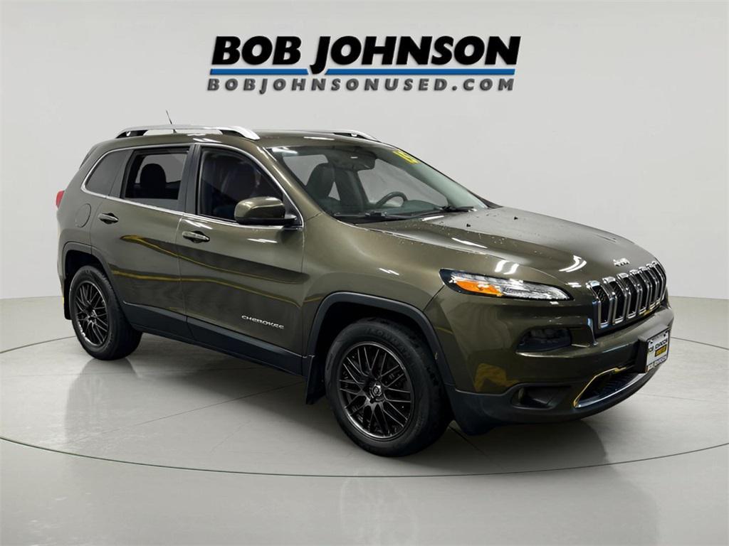 used 2015 Jeep Cherokee car, priced at $11,306