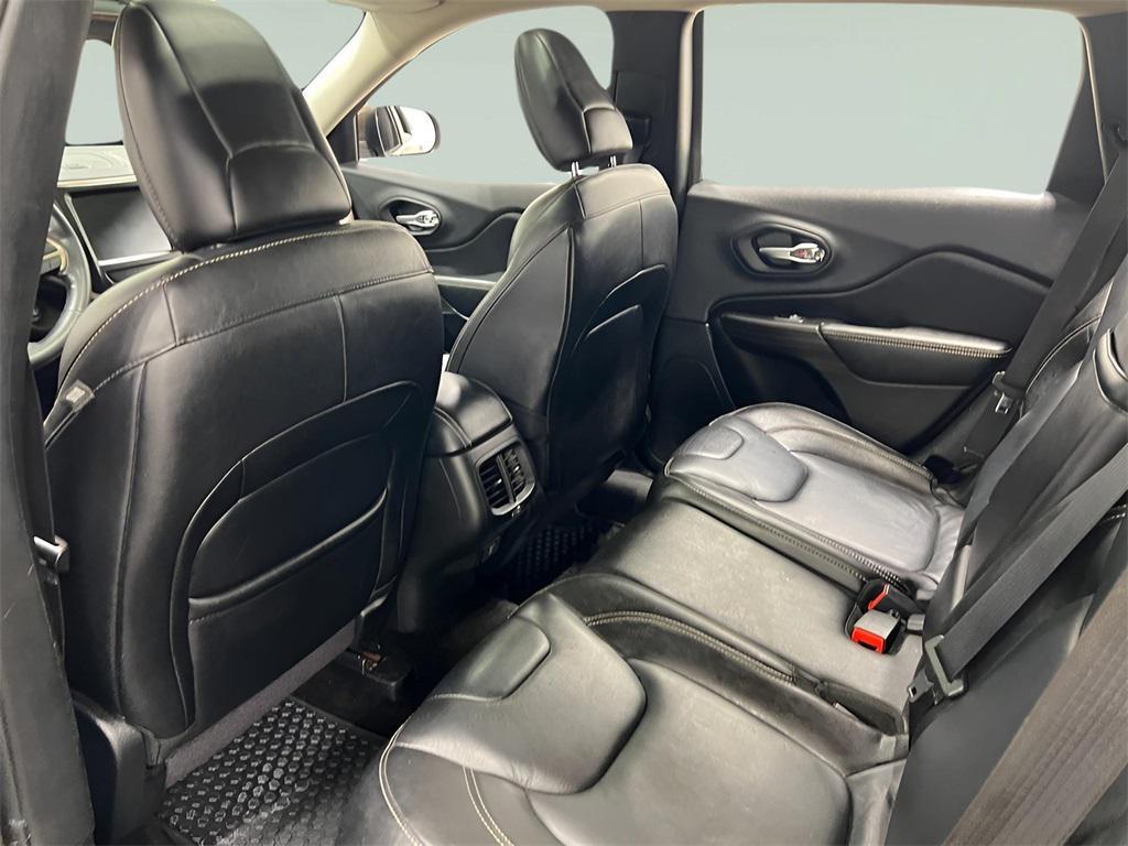 used 2015 Jeep Cherokee car, priced at $11,306