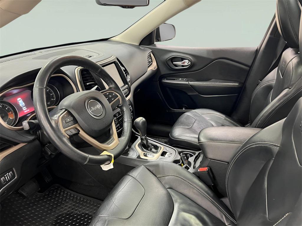 used 2015 Jeep Cherokee car, priced at $11,306