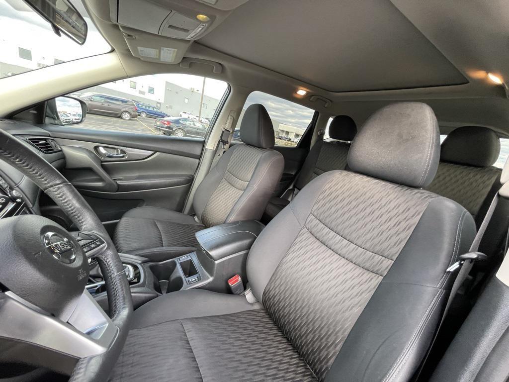 used 2017 Nissan Rogue car, priced at $13,288
