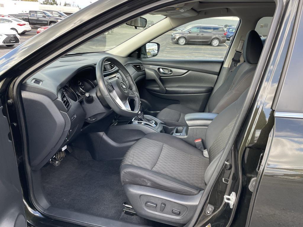 used 2017 Nissan Rogue car, priced at $13,288