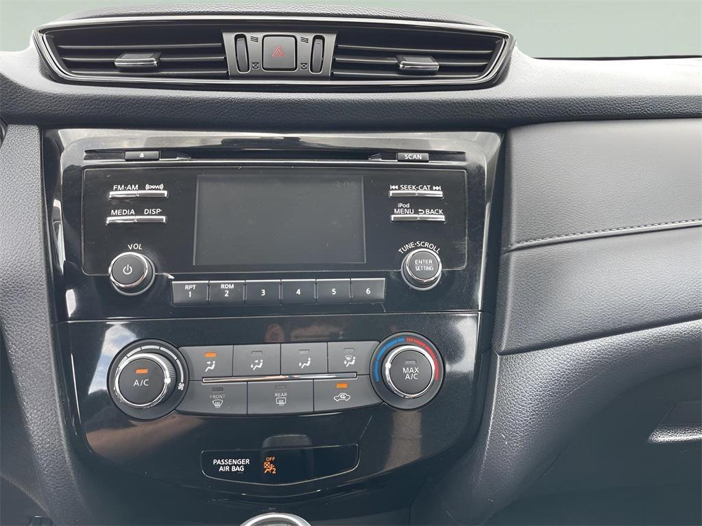 used 2017 Nissan Rogue car, priced at $11,795