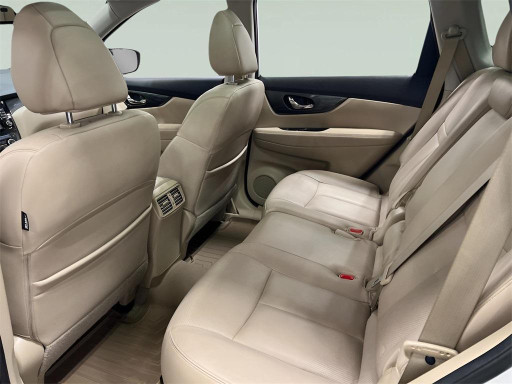 used 2015 Nissan Rogue car, priced at $9,205