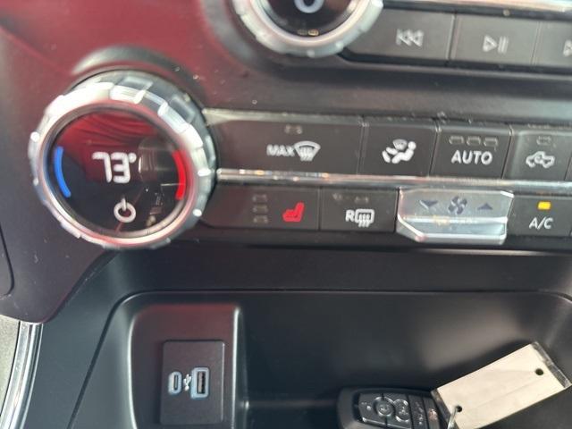 used 2021 Ford F-150 car, priced at $24,995