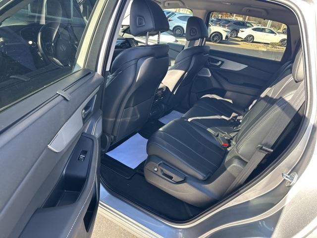 used 2025 Acura MDX car, priced at $53,995