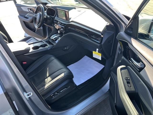 used 2025 Acura MDX car, priced at $53,995