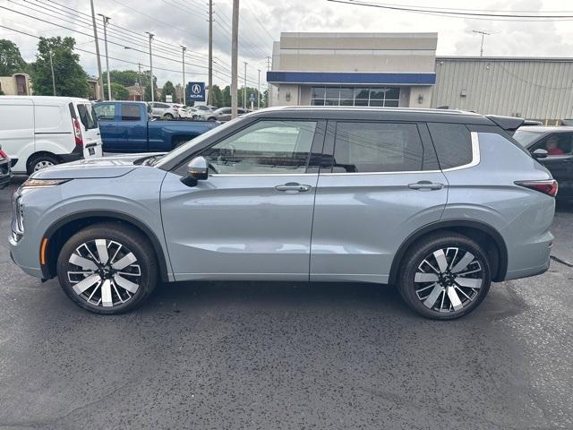 new 2025 Mitsubishi Outlander car, priced at $45,930