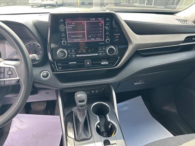 used 2020 Toyota Highlander car, priced at $25,595