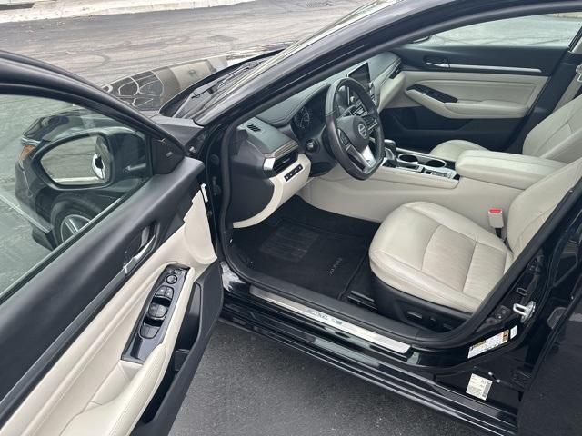 used 2022 Nissan Altima car, priced at $23,995