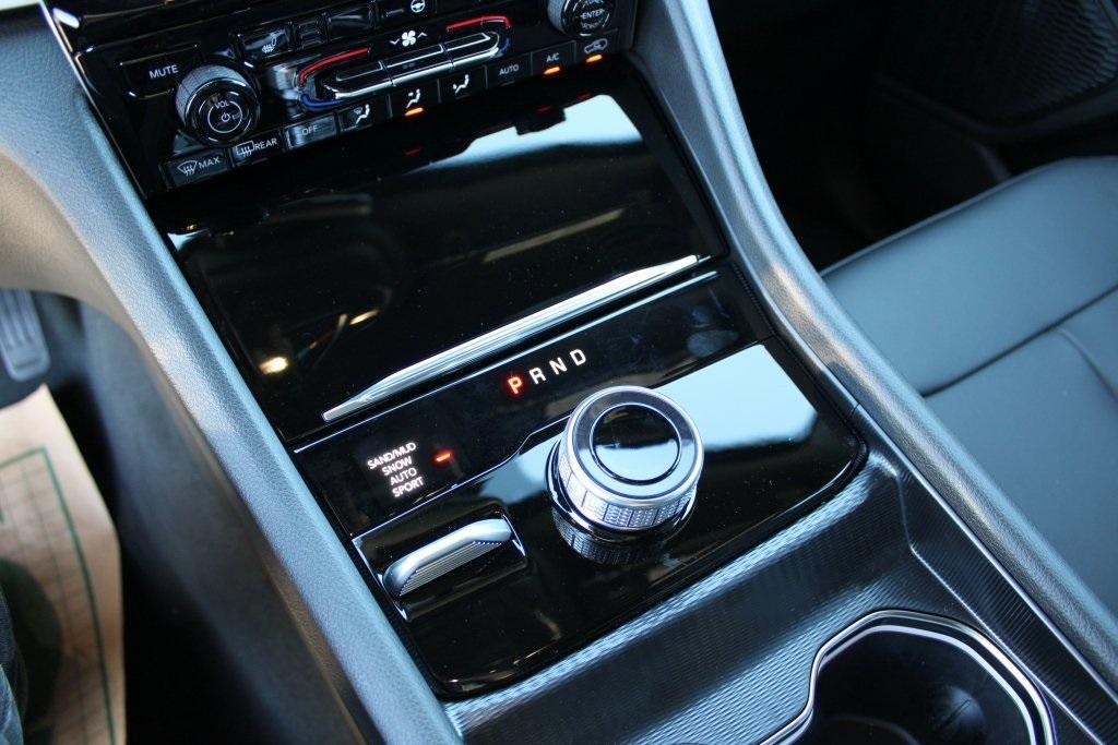 new 2025 Jeep Grand Cherokee L car, priced at $40,720