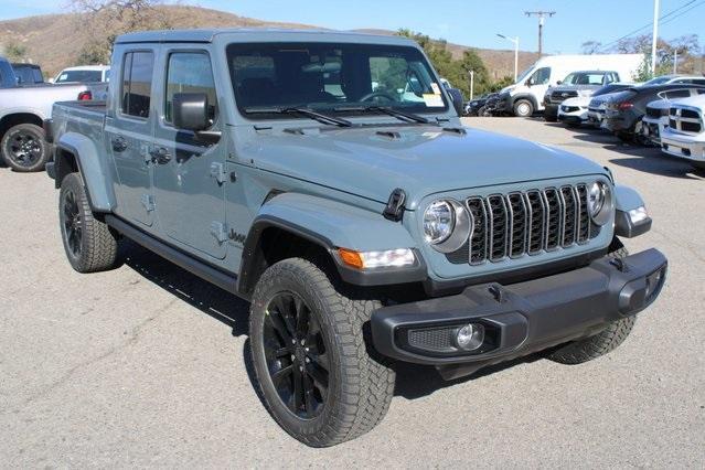 new 2025 Jeep Gladiator car, priced at $39,440