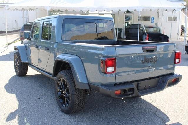 new 2025 Jeep Gladiator car, priced at $39,440