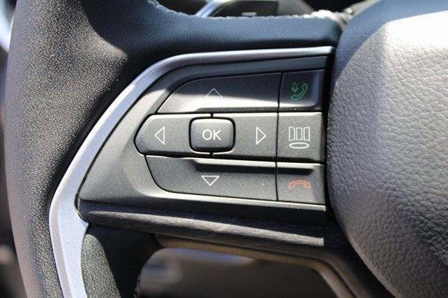 new 2025 Jeep Grand Cherokee car, priced at $40,896