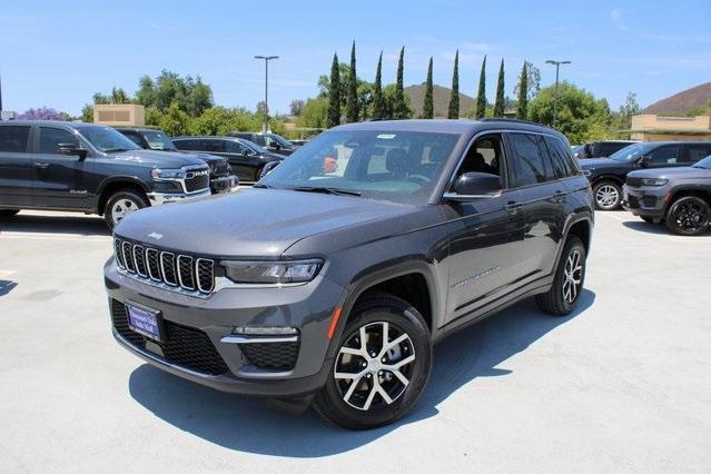 new 2025 Jeep Grand Cherokee car, priced at $40,896