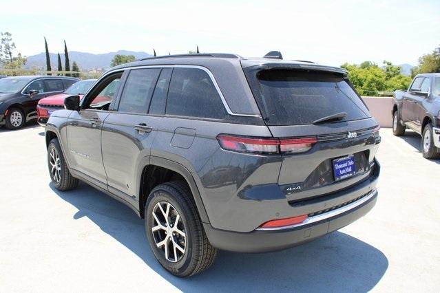 new 2025 Jeep Grand Cherokee car, priced at $40,896