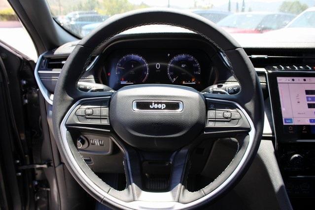 new 2025 Jeep Grand Cherokee car, priced at $40,896