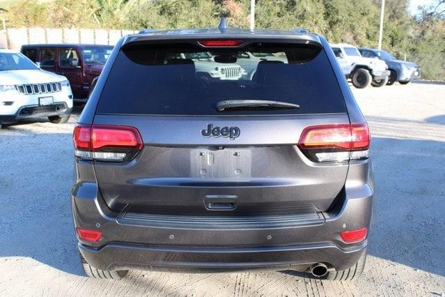 used 2018 Jeep Grand Cherokee car, priced at $14,490