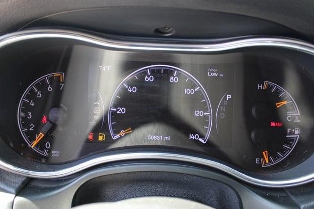 used 2021 Jeep Grand Cherokee car, priced at $21,590