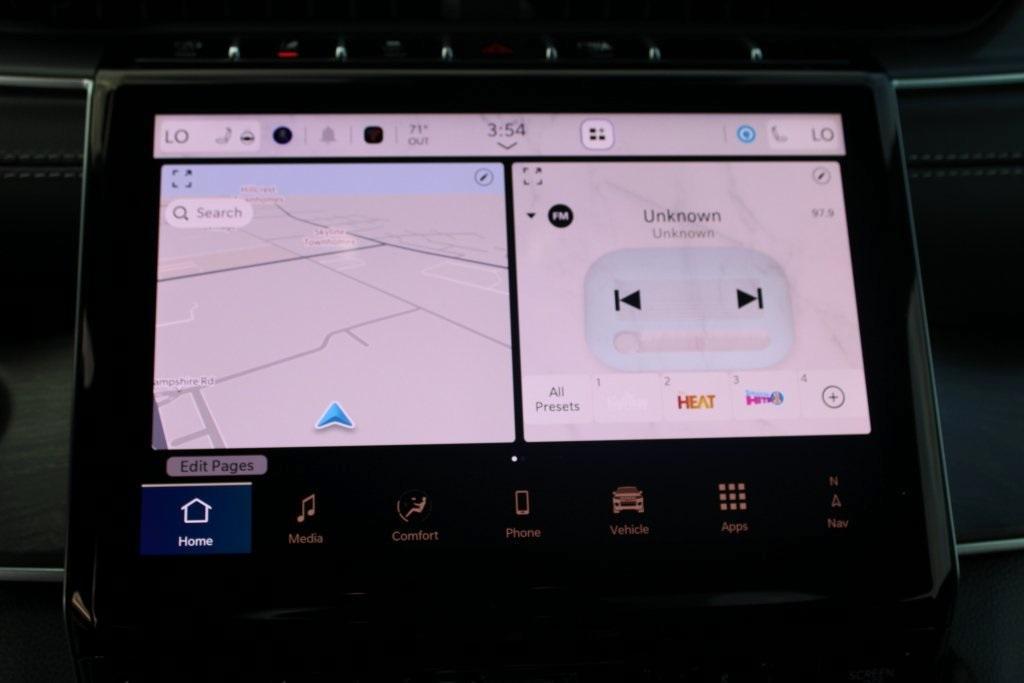 new 2025 Jeep Grand Cherokee car, priced at $47,890