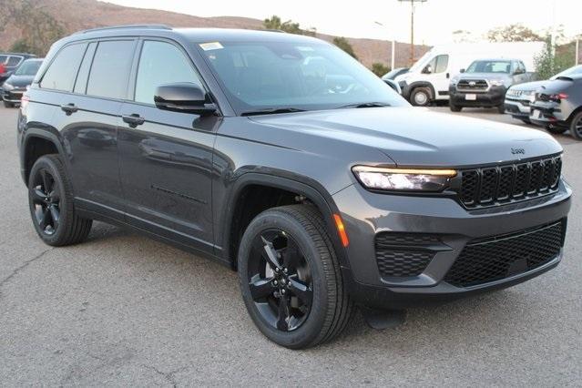 new 2025 Jeep Grand Cherokee car, priced at $39,675