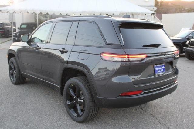 new 2025 Jeep Grand Cherokee car, priced at $39,675