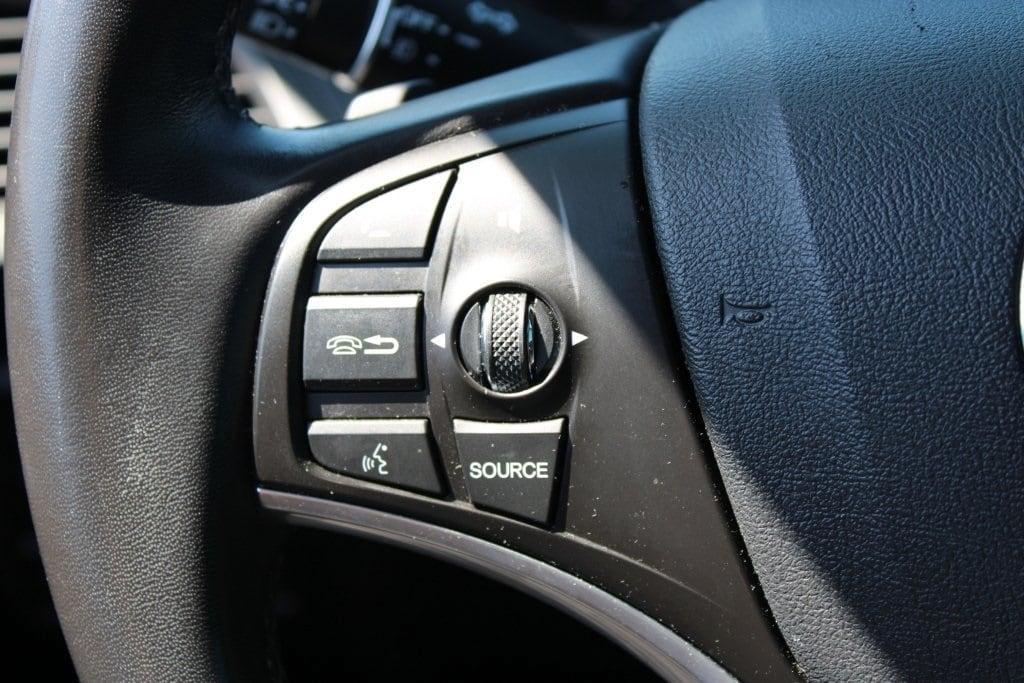 used 2020 Acura MDX car, priced at $21,990