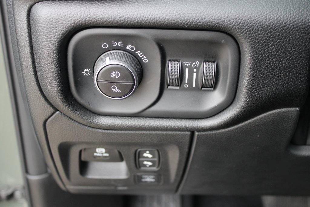 new 2026 Ram 1500 car, priced at $64,705