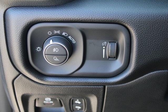 new 2025 Ram 1500 car, priced at $43,118