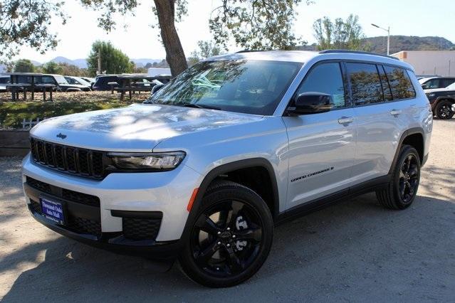 new 2025 Jeep Grand Cherokee L car, priced at $39,175