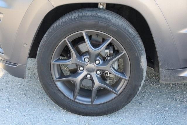 used 2020 Jeep Grand Cherokee car, priced at $21,390
