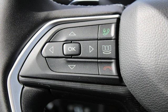 new 2025 Jeep Grand Cherokee car, priced at $43,280