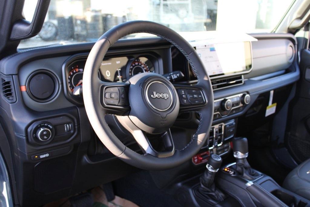 new 2025 Jeep Gladiator car, priced at $54,040