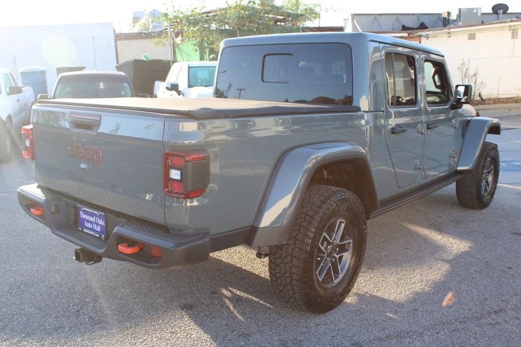 new 2025 Jeep Gladiator car, priced at $54,040