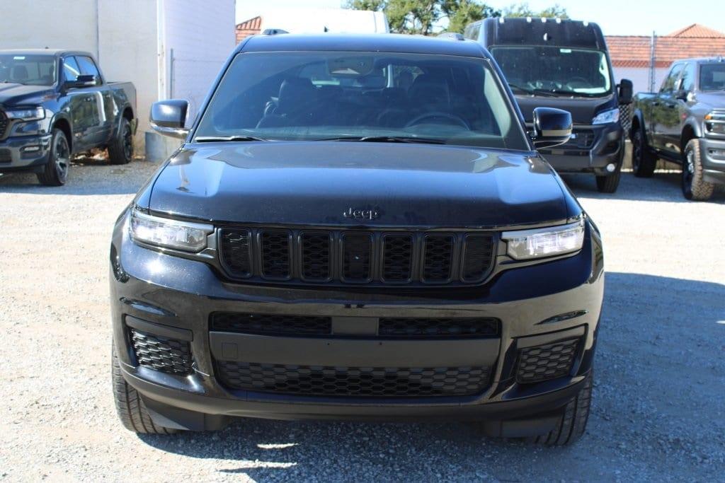 used 2023 Jeep Grand Cherokee L car, priced at $24,500