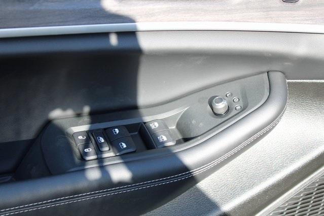 new 2025 Jeep Grand Cherokee car, priced at $40,396