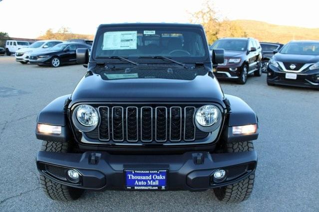 new 2025 Jeep Gladiator car, priced at $40,735