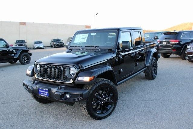 new 2025 Jeep Gladiator car, priced at $40,735