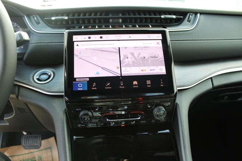 new 2025 Jeep Grand Cherokee car, priced at $48,485