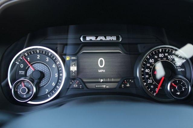 new 2025 Ram 1500 car, priced at $45,000