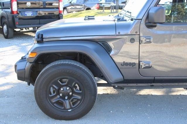 used 2021 Jeep Gladiator car, priced at $29,490