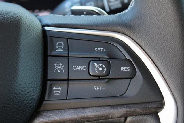 new 2025 Jeep Grand Cherokee car, priced at $41,896