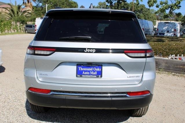 new 2025 Jeep Grand Cherokee car, priced at $41,896