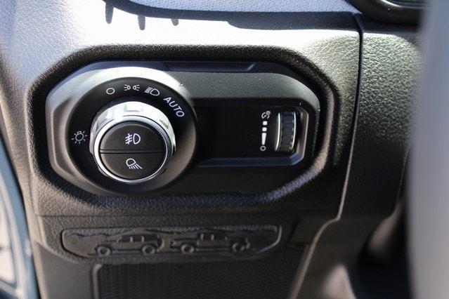 used 2024 Jeep Gladiator car, priced at $37,690