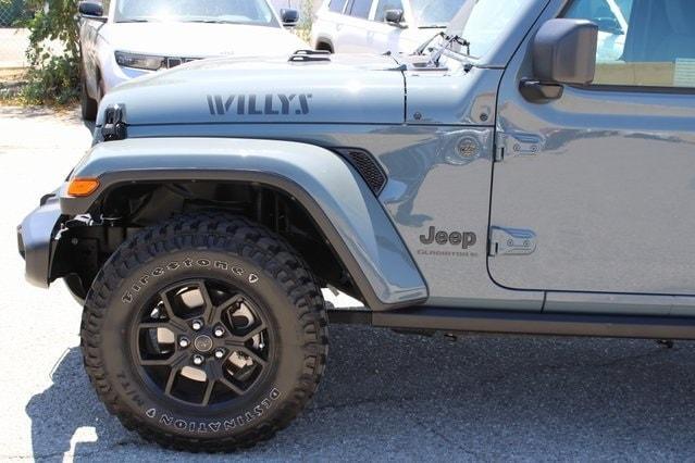 used 2024 Jeep Gladiator car, priced at $37,690