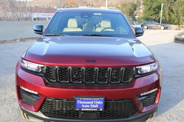 new 2025 Jeep Grand Cherokee car, priced at $47,805