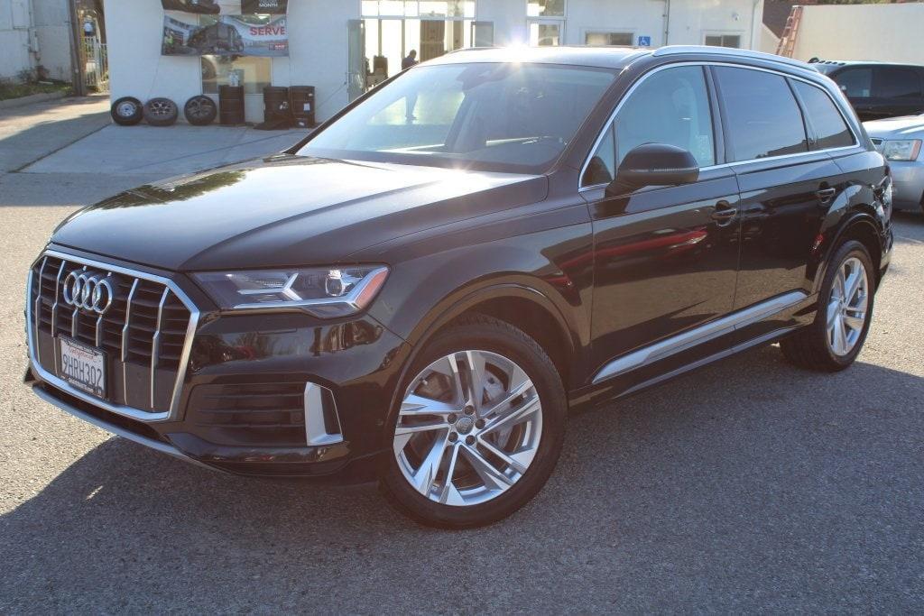 used 2020 Audi Q7 car, priced at $23,990