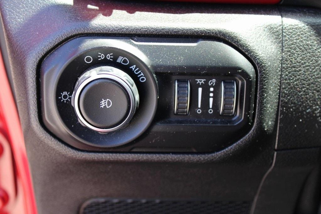 used 2020 Jeep Wrangler Unlimited car, priced at $26,490