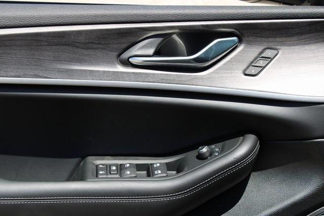 new 2025 Jeep Grand Cherokee L car, priced at $49,335