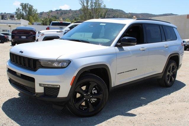 new 2025 Jeep Grand Cherokee L car, priced at $49,335